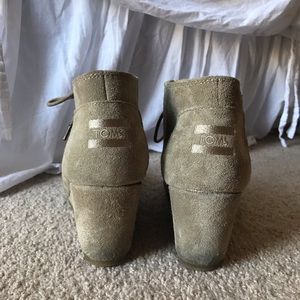 Toms wedge bootie